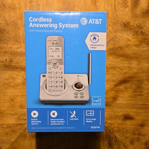 AT&T Cordless Phone EL52119 - Picture 1 of 6